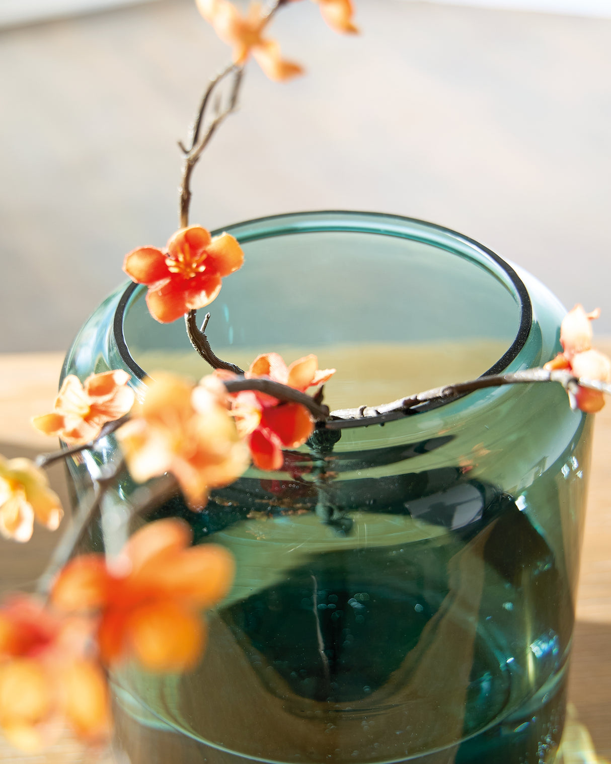 Inisland Teal Vase from Ashley Furniture - Luna Furniture