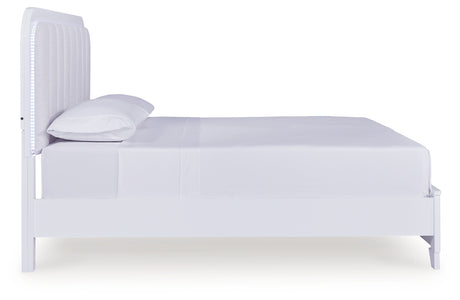 Jarlee White King Panel Bed, Dresser, Mirror and Nightstand from Ashley - Luna Furniture