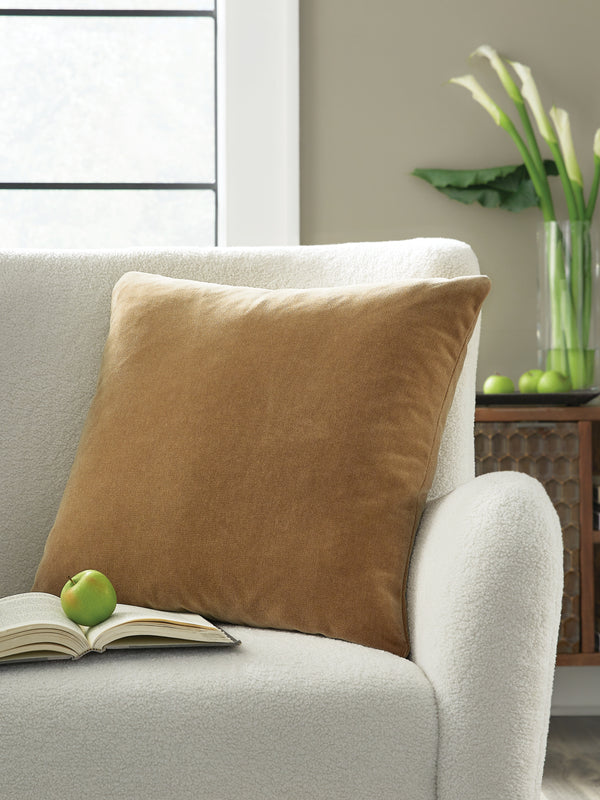 Jaxkins Camel Pillow (Set of 4)