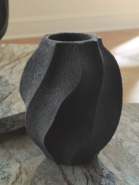 Judworth Black Vase from Ashley Furniture - Luna Furniture