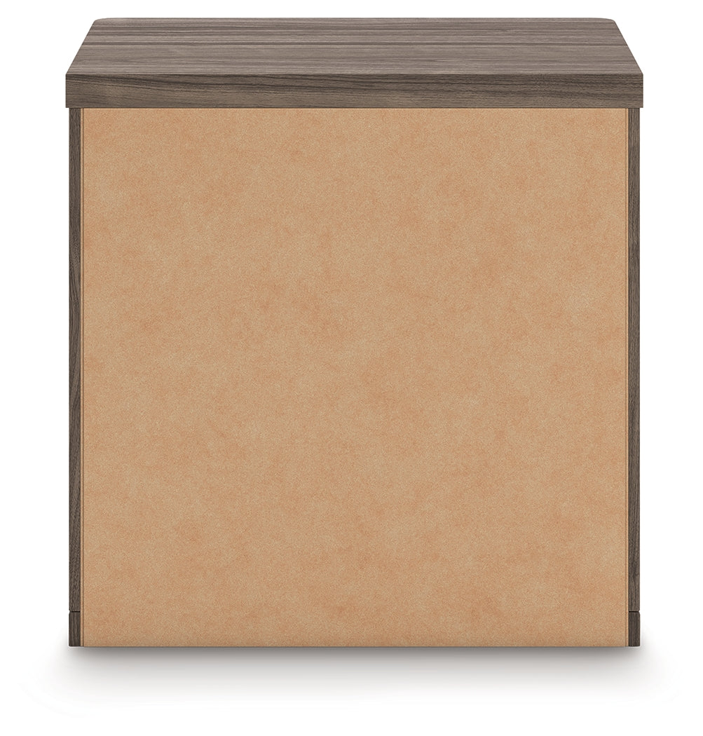 Kendanport Brown/White Nightstand from Ashley - Luna Furniture