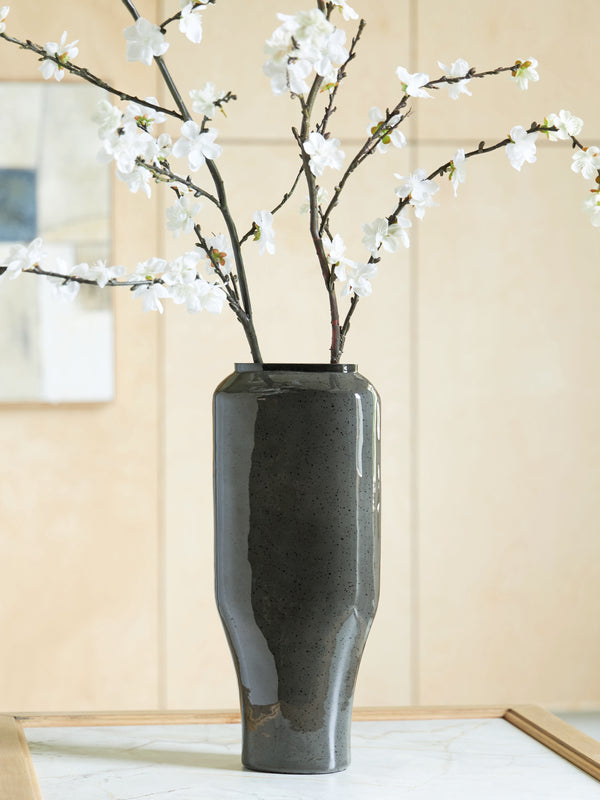 Kierlain Gray/Black Vase