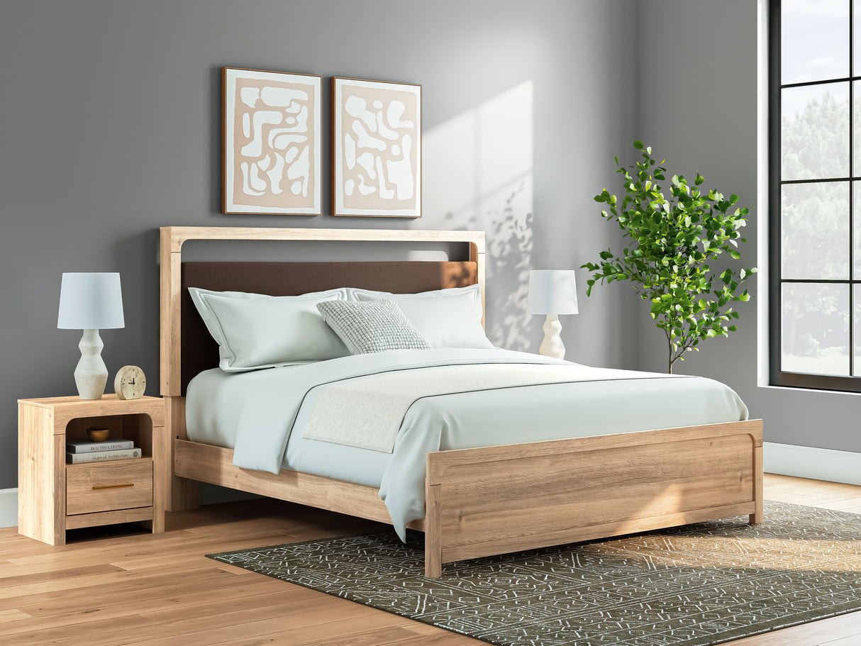 Kinlanni King Upholstered Platform Bed with Mirrored Dresser in Tan from Ashley - Luna Furniture