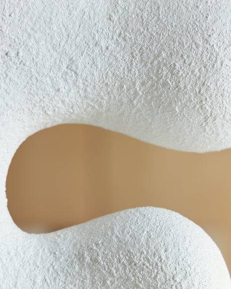 Lavarsen White/Brown Sculpture from Ashley - Luna Furniture