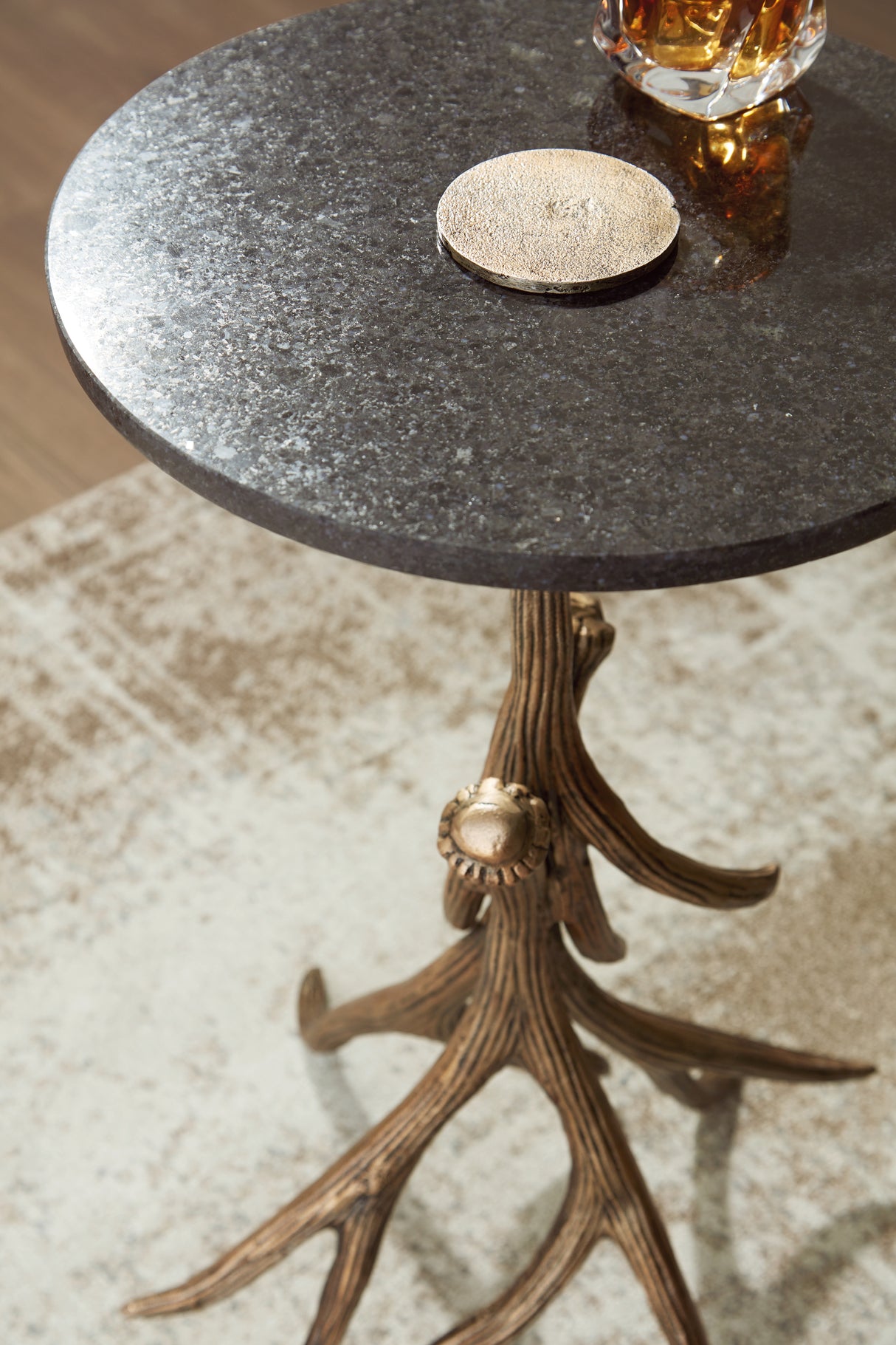 Lemkins Black/Antique Gold Finish Accent Table from Ashley - Luna Furniture