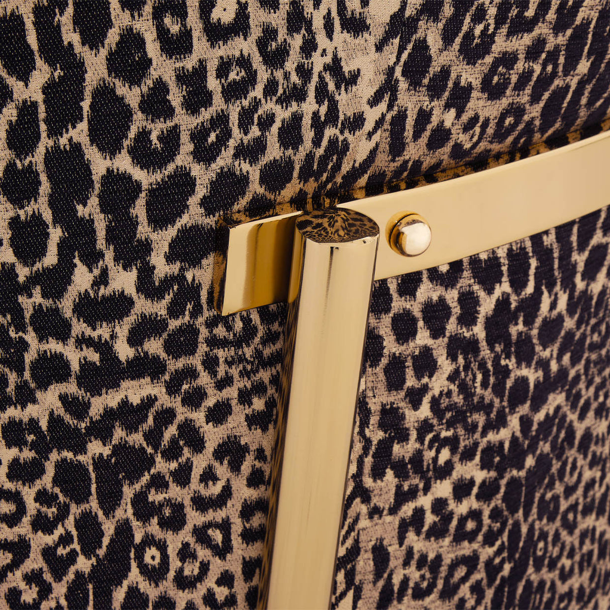 Lisbon Gold Loveseat Onyx Gold from Michael Amini - Luna Furniture