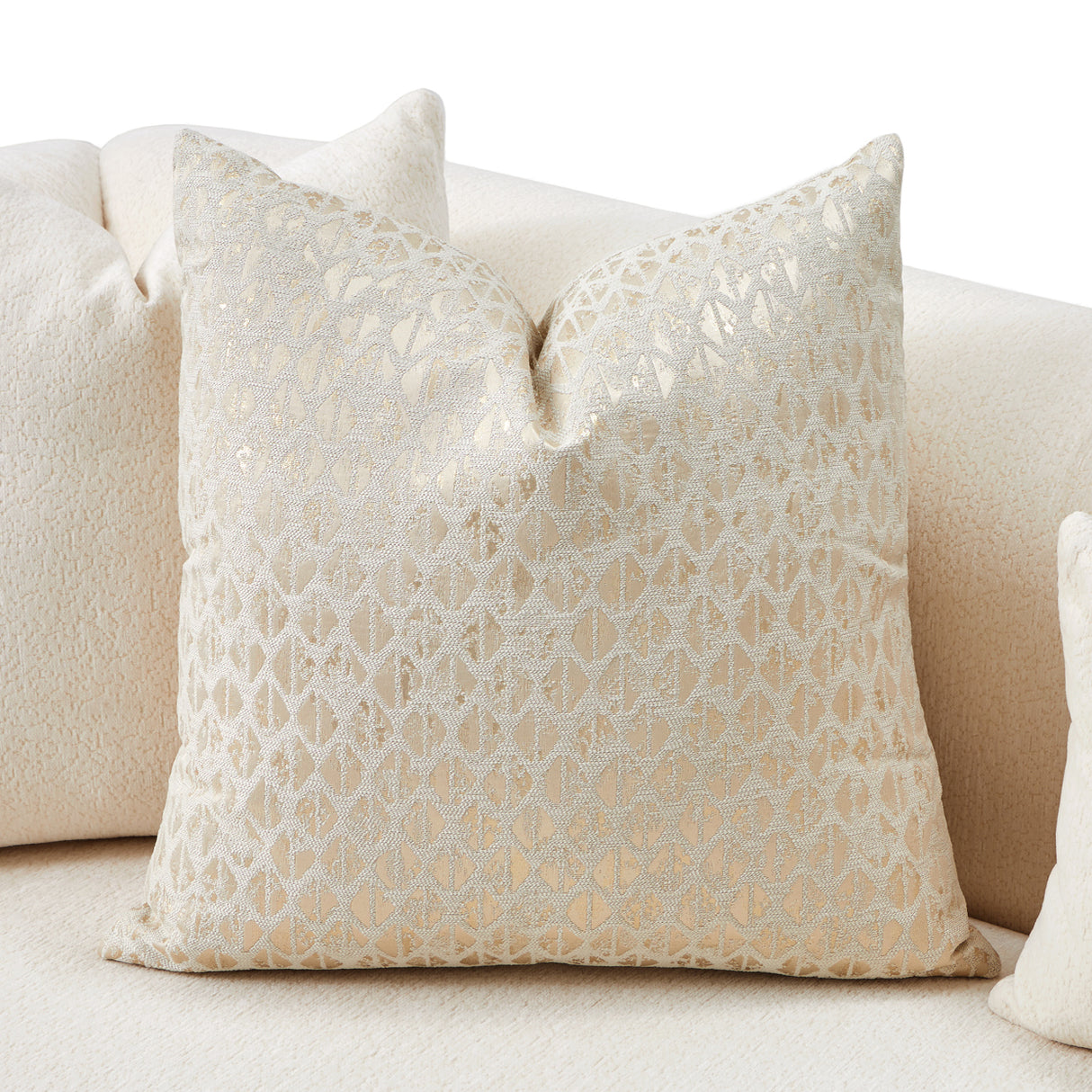 Sassani Gold Loveseat from Michael Amini - Luna Furniture