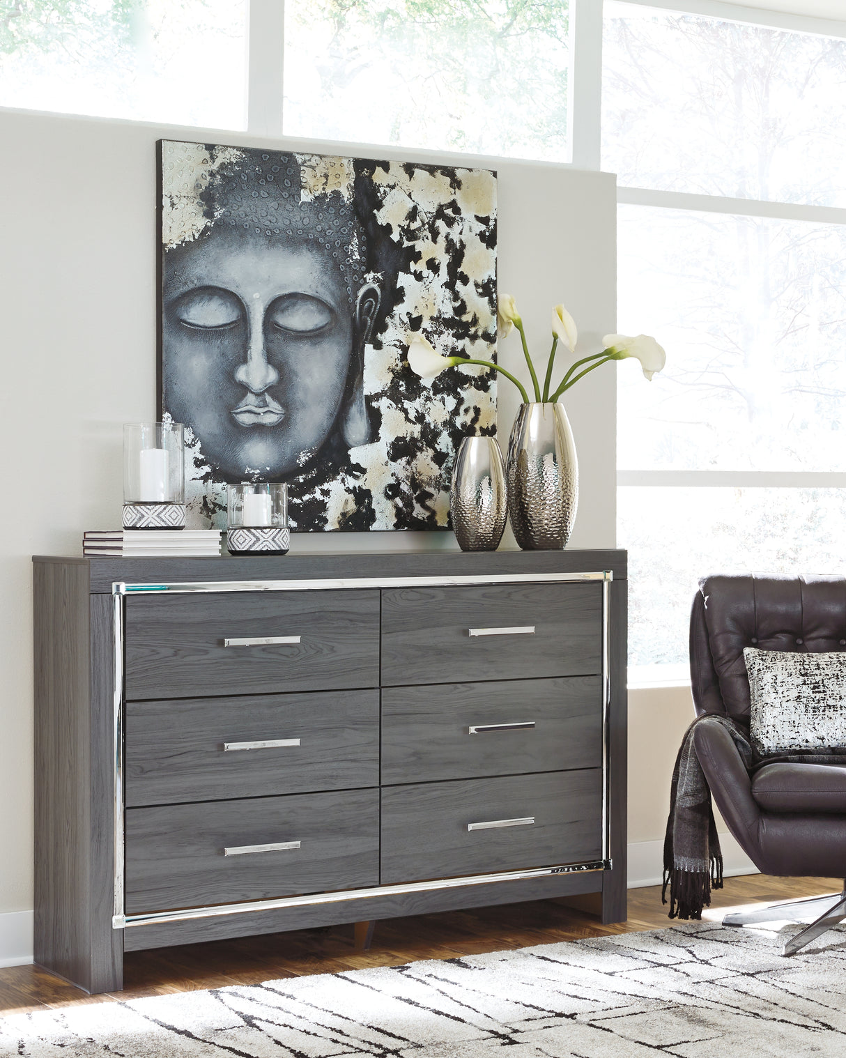 Lodanna Gray King Storage Bed, 2 Dressers, Cheat and Nightstand from Ashley - Luna Furniture