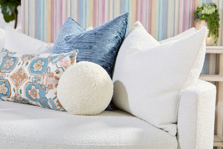 Lourne Grand Swivel Sofa Chair in Livesmart Boucle-Snow from Essentials For Living - Luna Furniture