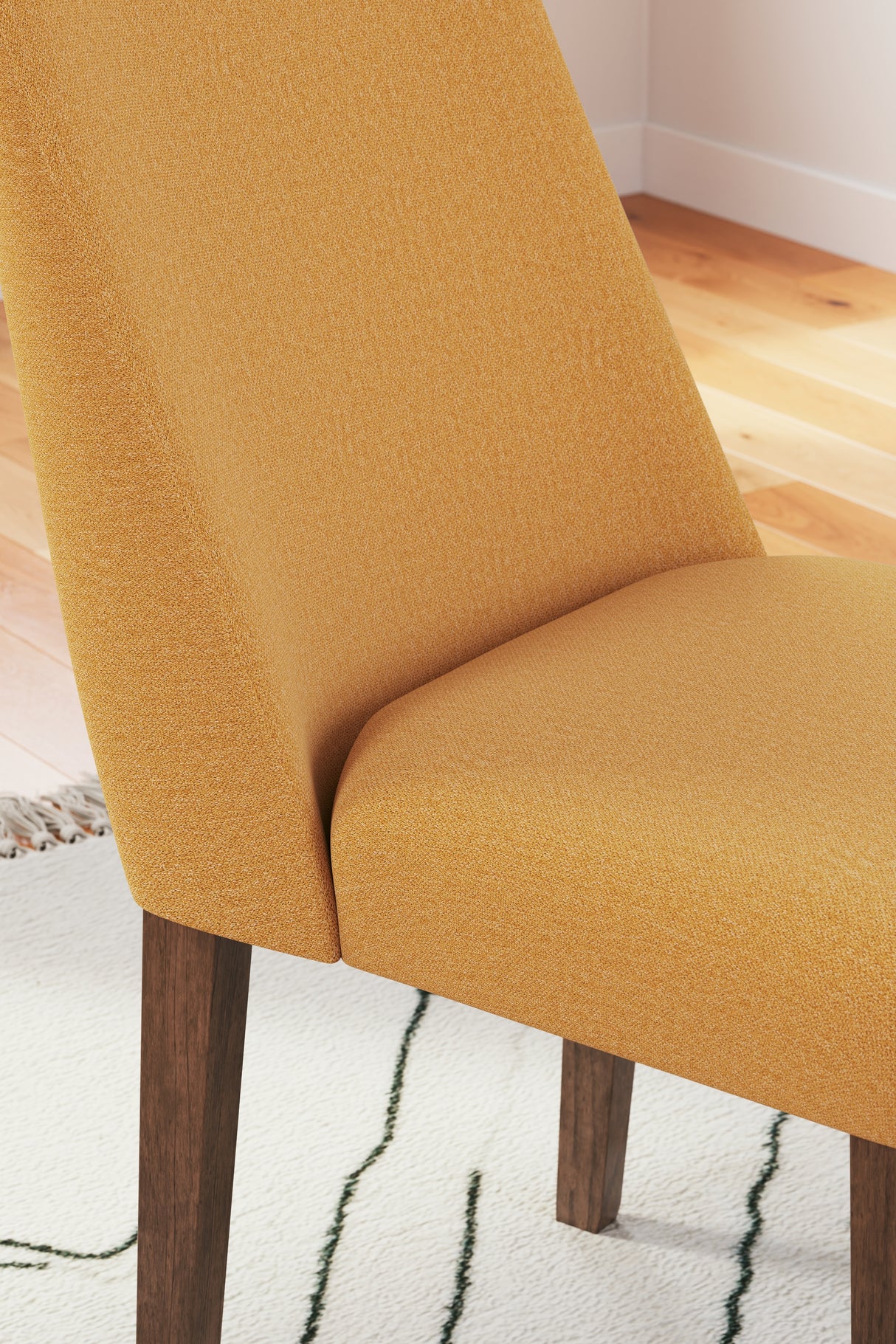 Extension Mustard/Brown Dining Table and 6 Chairs from Ashley - Luna Furniture