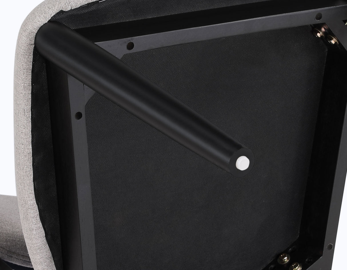 Magnolia Black 5-Piece Round Dining Set with Wooden Seat Chair from Steve Silver - Luna Furniture