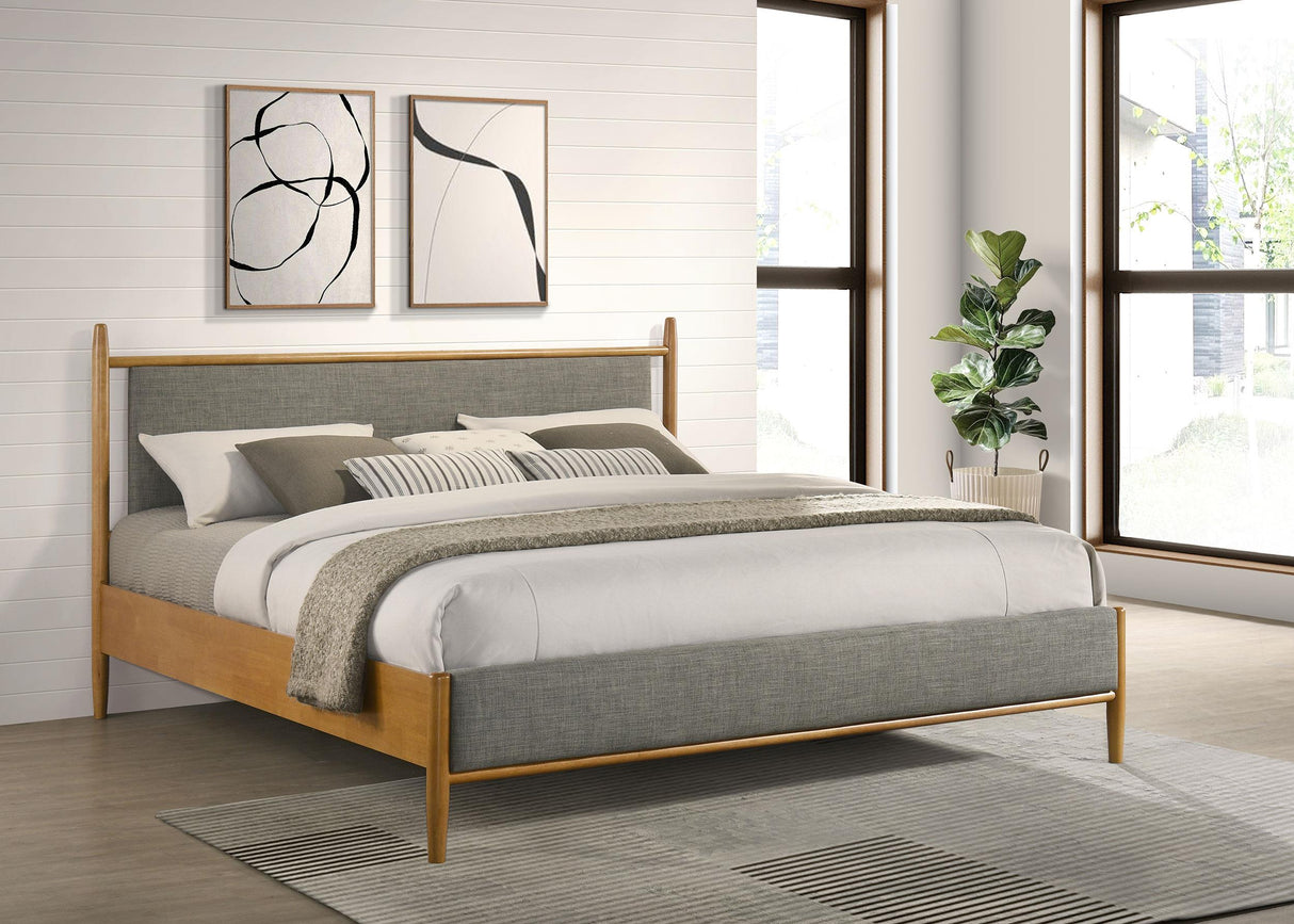 Mason Light Brown 46-inch Eastern King Panel Platform Bed from Coaster - Luna Furniture