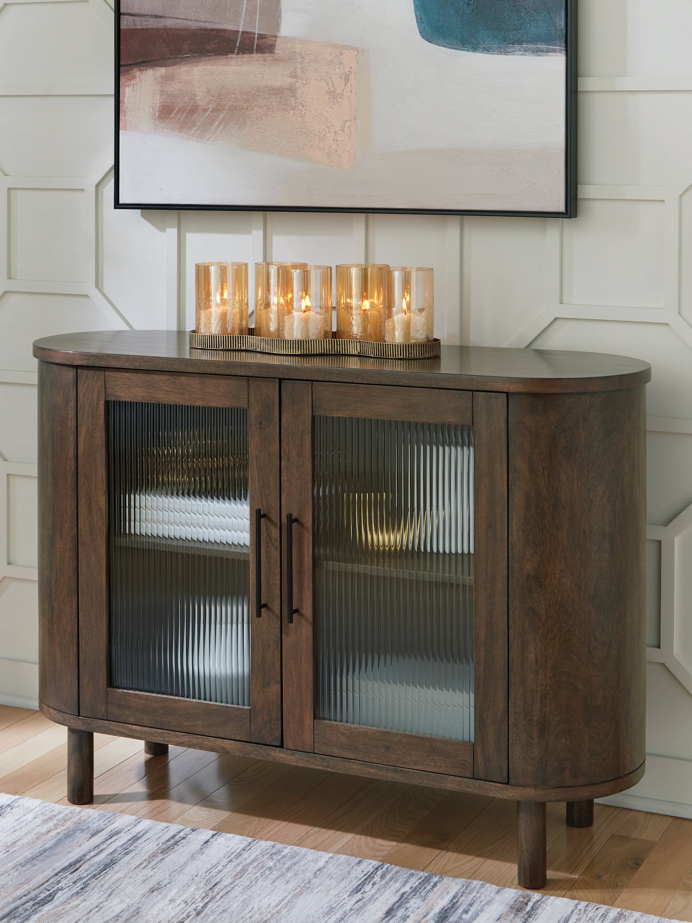 ハックル【美品】IDEE SHELF CABINET MEDIUM Ashley Mayridge Medium Brown Accent Cabinet – Luna Furniture