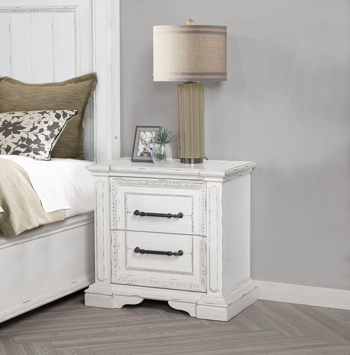 McKinney Vintage White 2-Drawer Nightstand with Dual USB from Coaster - Luna Furniture
