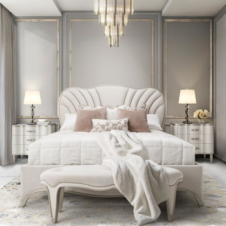 London Place Creamy Pearl Cal. King Bed from Michael Amini - Luna Furniture