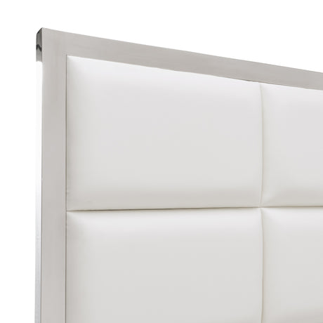 State St. Eastern King Short Metal Panel Bed (3 Pc) from Michael Amini - Luna Furniture