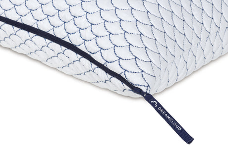 NC Premier White Queen/King Pillow from Ashley Furniture - Luna Furniture