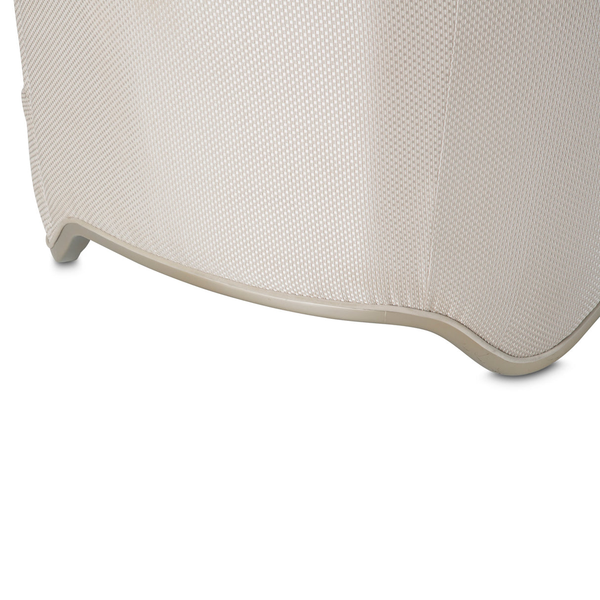 London Place Lt. Champagne Sofa Light Champagne from Michael Amini - Luna Furniture
