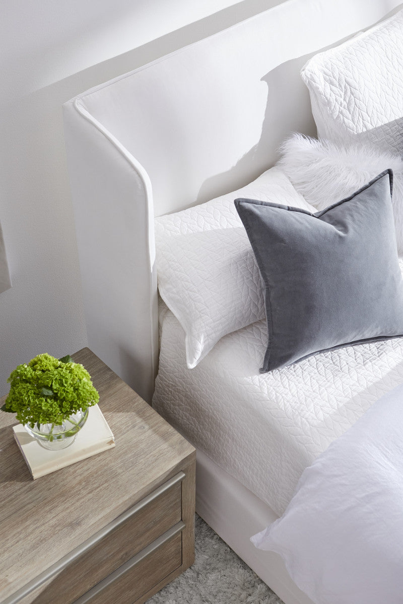 Stewart Standard King Bed in Livesmart Peyton-Pearl, Natural Gray Oak from Essentials For Living - Luna Furniture