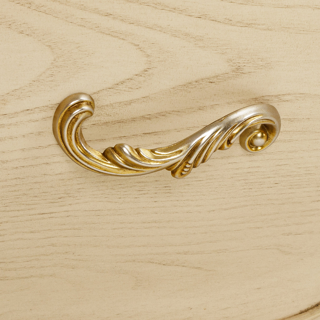 Platine De Royale Champagne Desk from Michael Amini - Luna Furniture