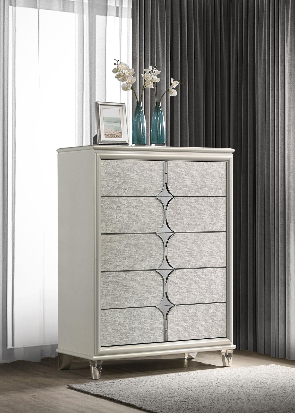 Olivia Pearl White 5-Drawer Bedroom Chest from Coaster - Luna Furniture