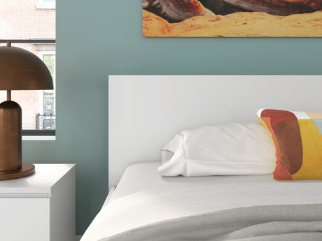 Onita White King Panel Platform Bed from Ashley Furniture - Luna Furniture