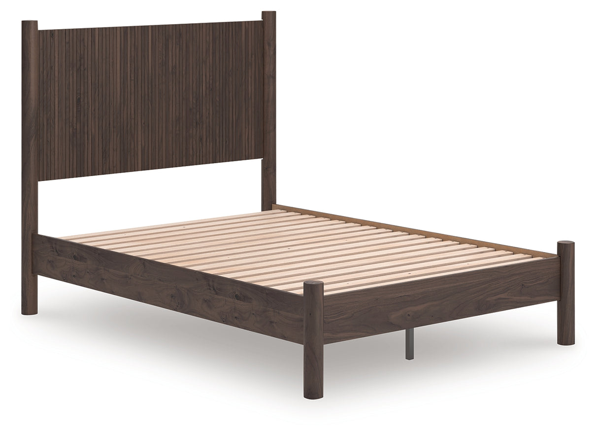 Pamytta Brown Full Panel Platform Bed from Ashley - Luna Furniture