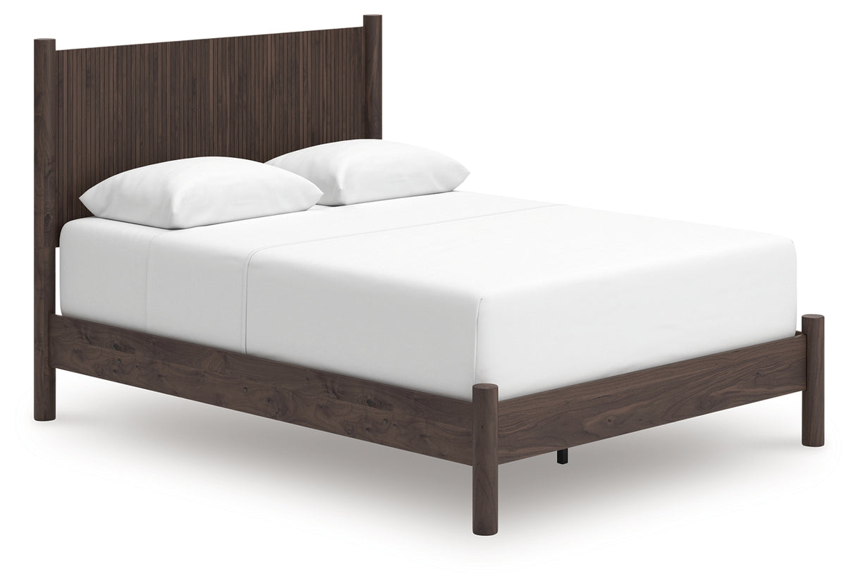 Pamytta Brown Queen Panel Bed from Ashley - Luna Furniture