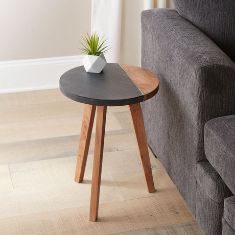 Caspian Round Accent End Table from Steve Silver - Luna Furniture