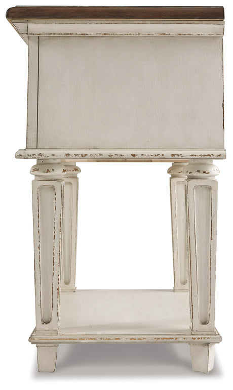 Realyn Full Panel Bed with Mirrored Dresser, Chest and 2 Nightstands in Chipped White from Ashley - Luna Furniture