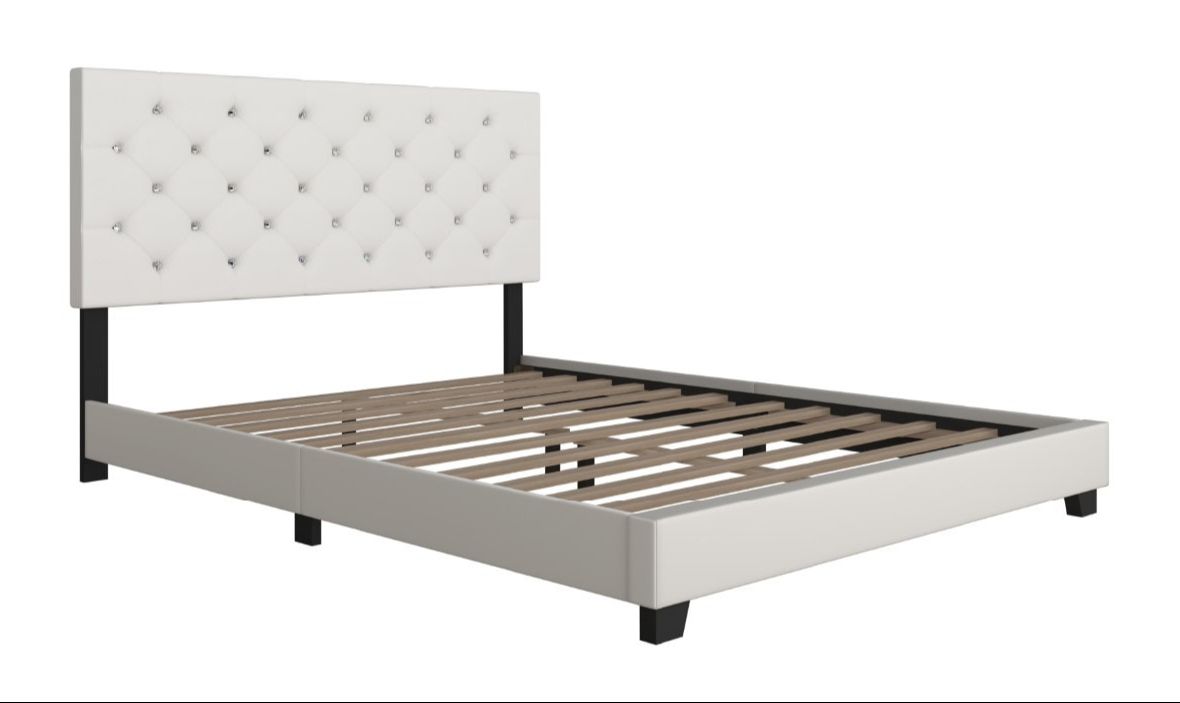 Durbuy White Queen Platform Bed from Happy Homes - Luna Furniture