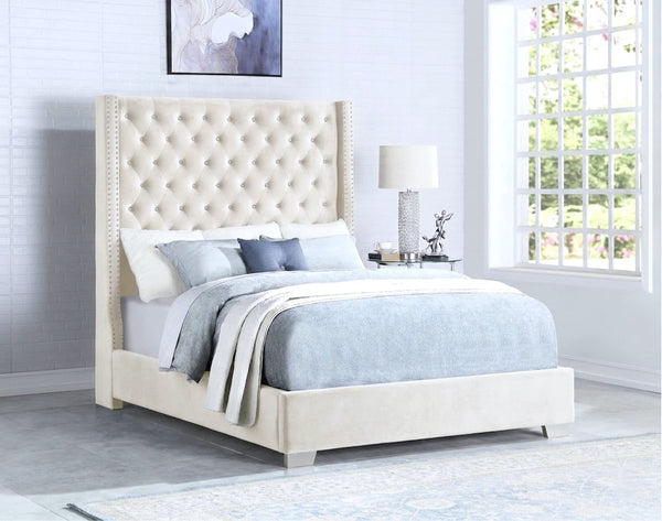 Tykocin Cream Diamond Tufted Queen Bed