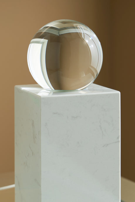 Sellner Clear/White Sculpture from Ashley - Luna Furniture