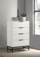 Sonora White 4-Drawer Bedroom Chest from Coaster - Luna Furniture