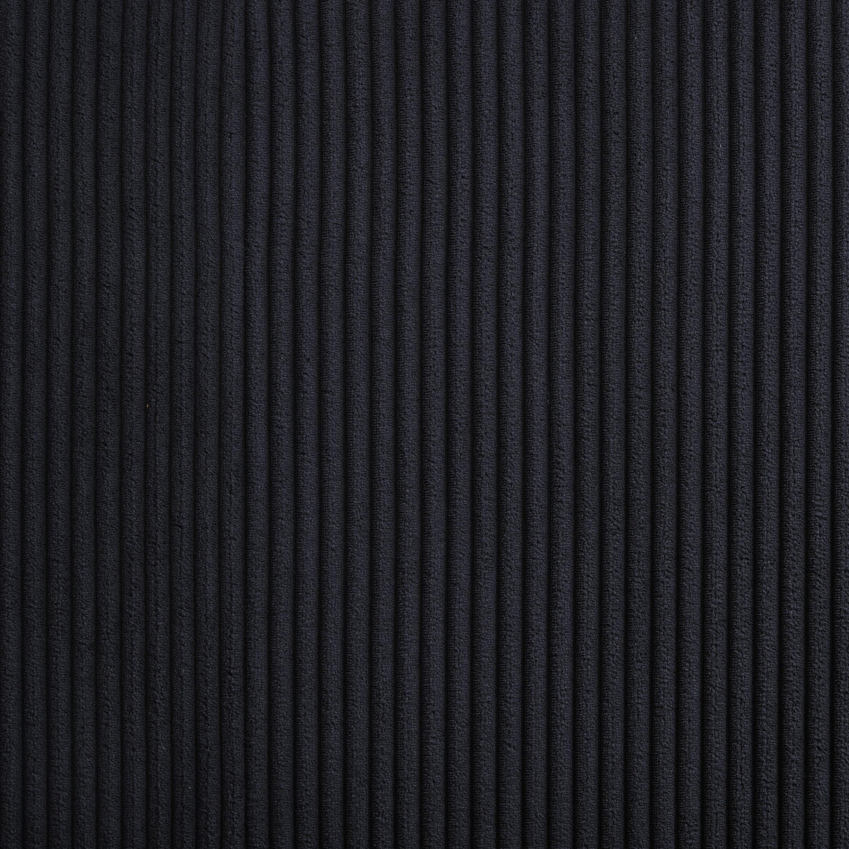 Tisdall Black Queen Flame Visualizer Wingback TV Bed from Coaster - Luna Furniture