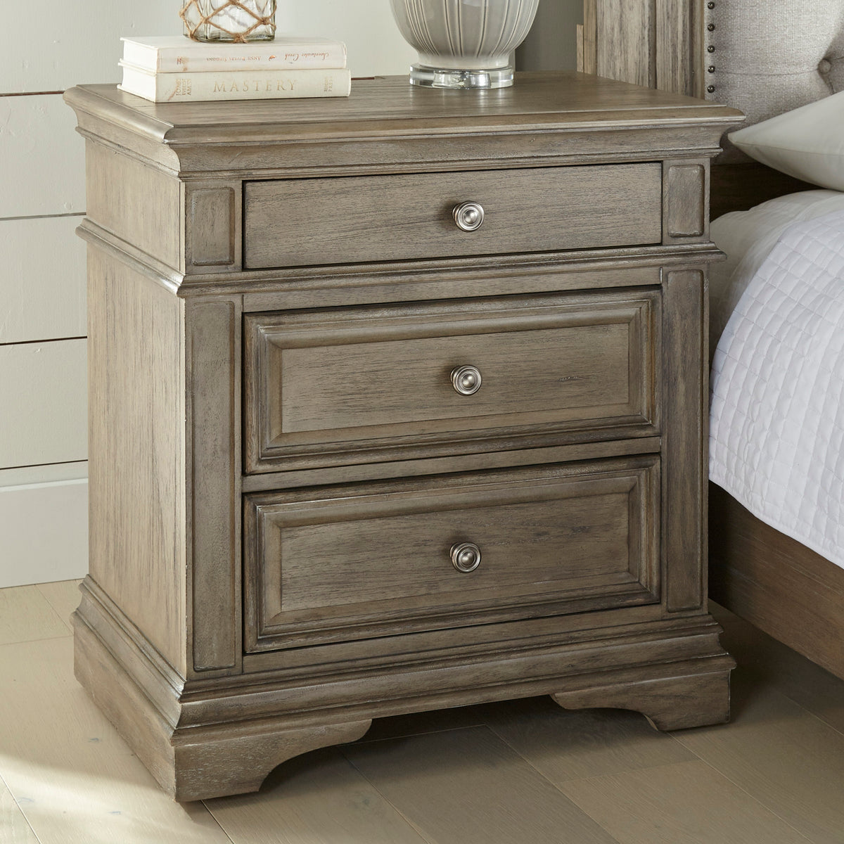 Highland Park Waxed Driftwood Nightstand from Steve Silver - Luna Furniture