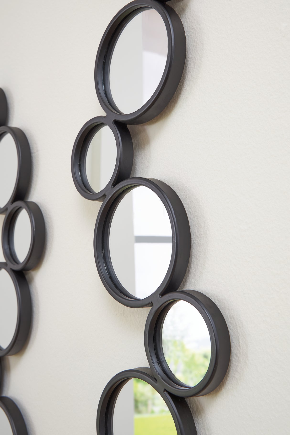Vinler Black Accent Mirror Set (Set of 2) from Ashley - Luna Furniture