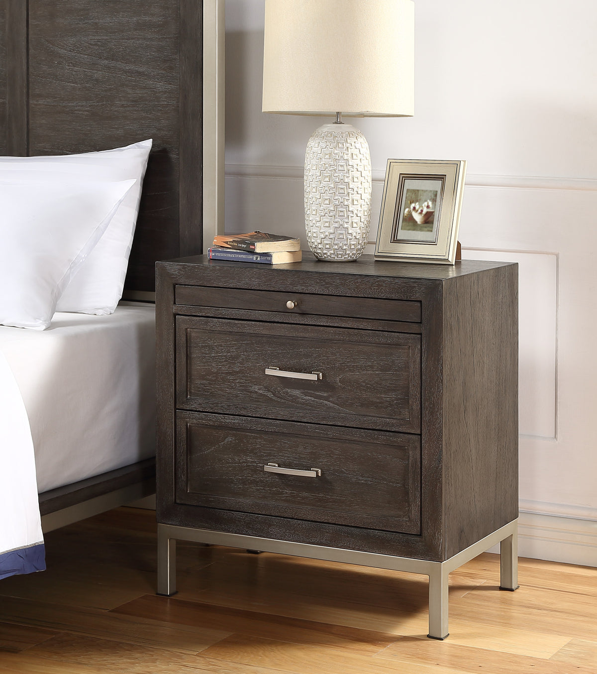Broomfield Brown Nightstand from Steve Silver - Luna Furniture