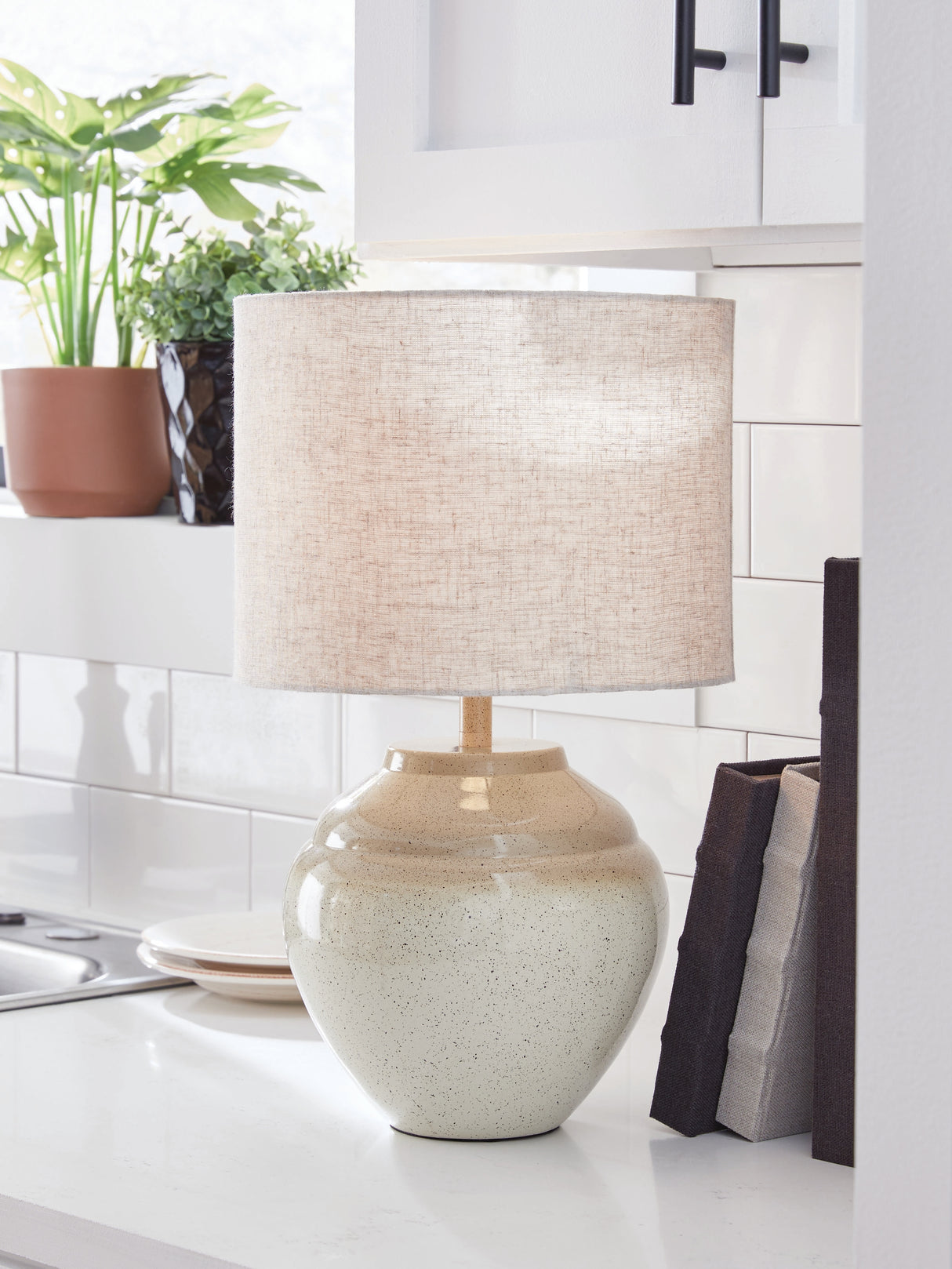 Waldish Cream/Beige Table Lamp from Ashley - Luna Furniture