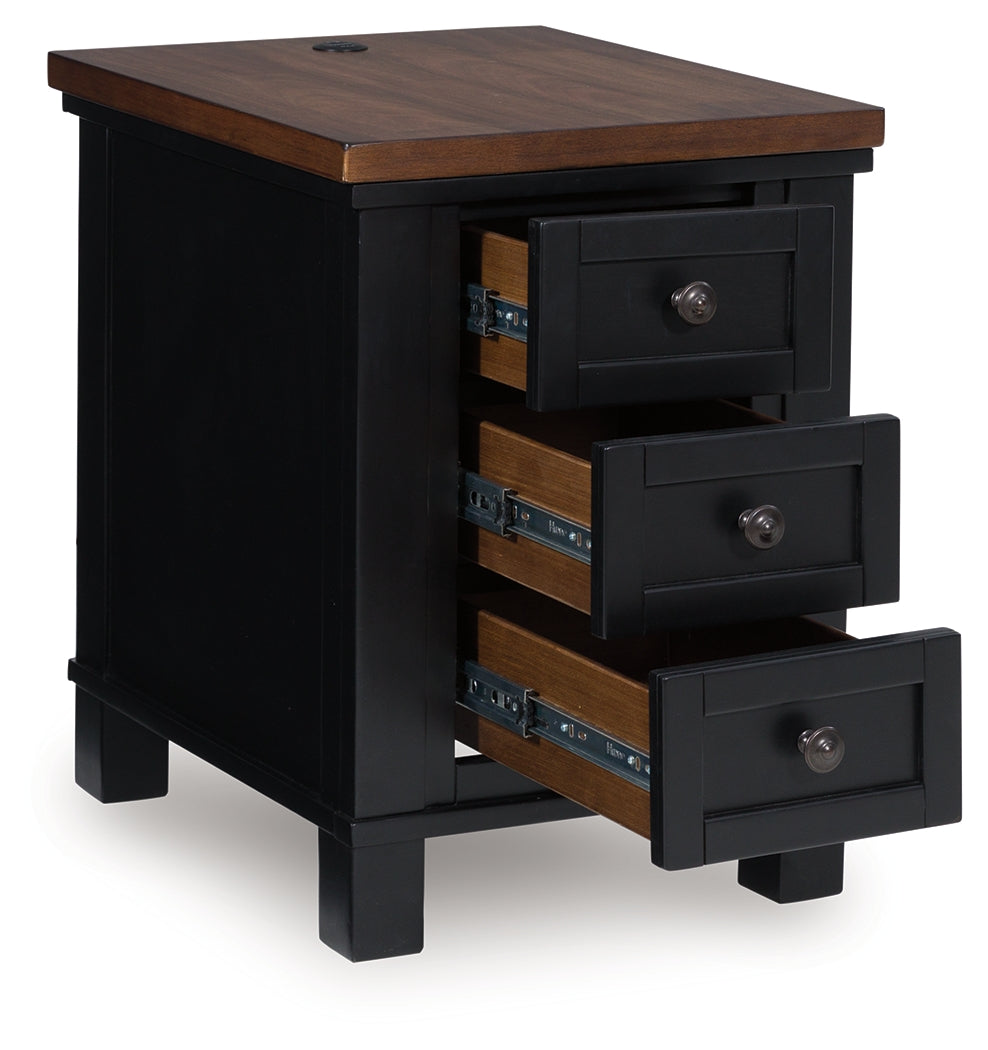 Wildenauer Brown/Black Chairside End Table from Ashley - Luna Furniture