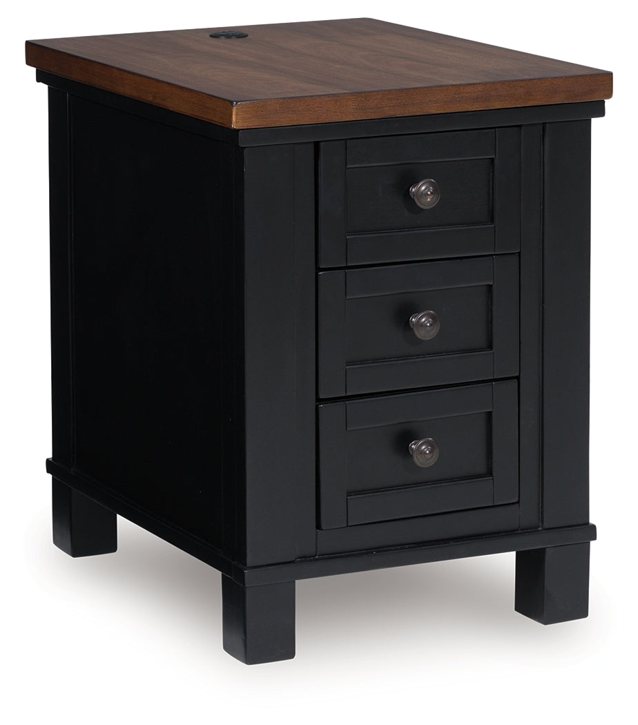 Wildenauer Brown/Black Chairside End Table from Ashley - Luna Furniture