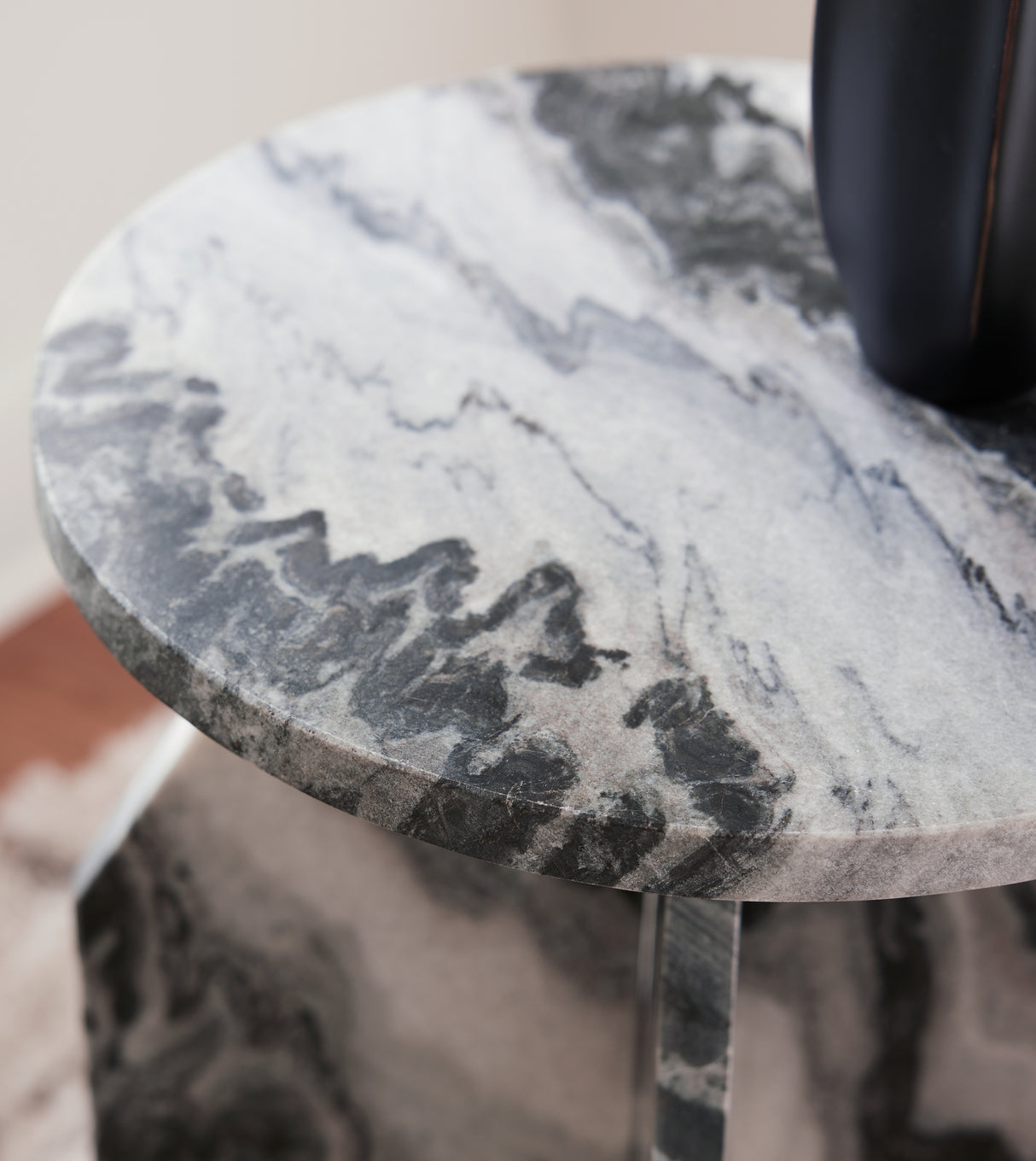 Wrenlane White/Black Accent Table from Ashley - Luna Furniture