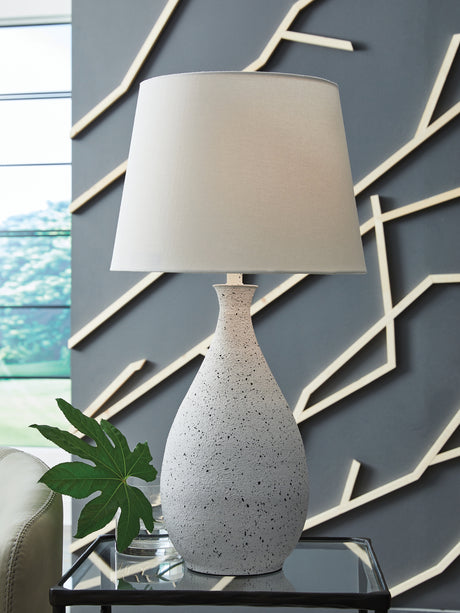 Wyattford White/Black Table Lamp from Ashley - Luna Furniture