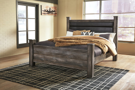 Wynnlow King Poster Bed with Dresser in Gray from Ashley - Luna Furniture
