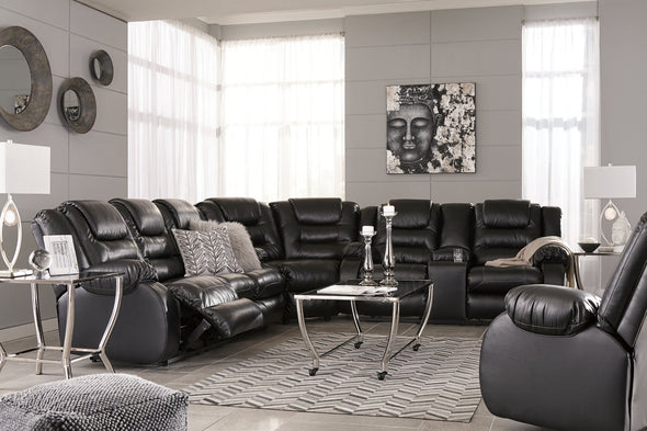 Vacherie Black Reclining Loveseat with Console