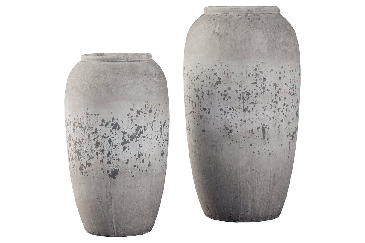 Dimitra Brown/Cream Vase from Ashley - Luna Furniture