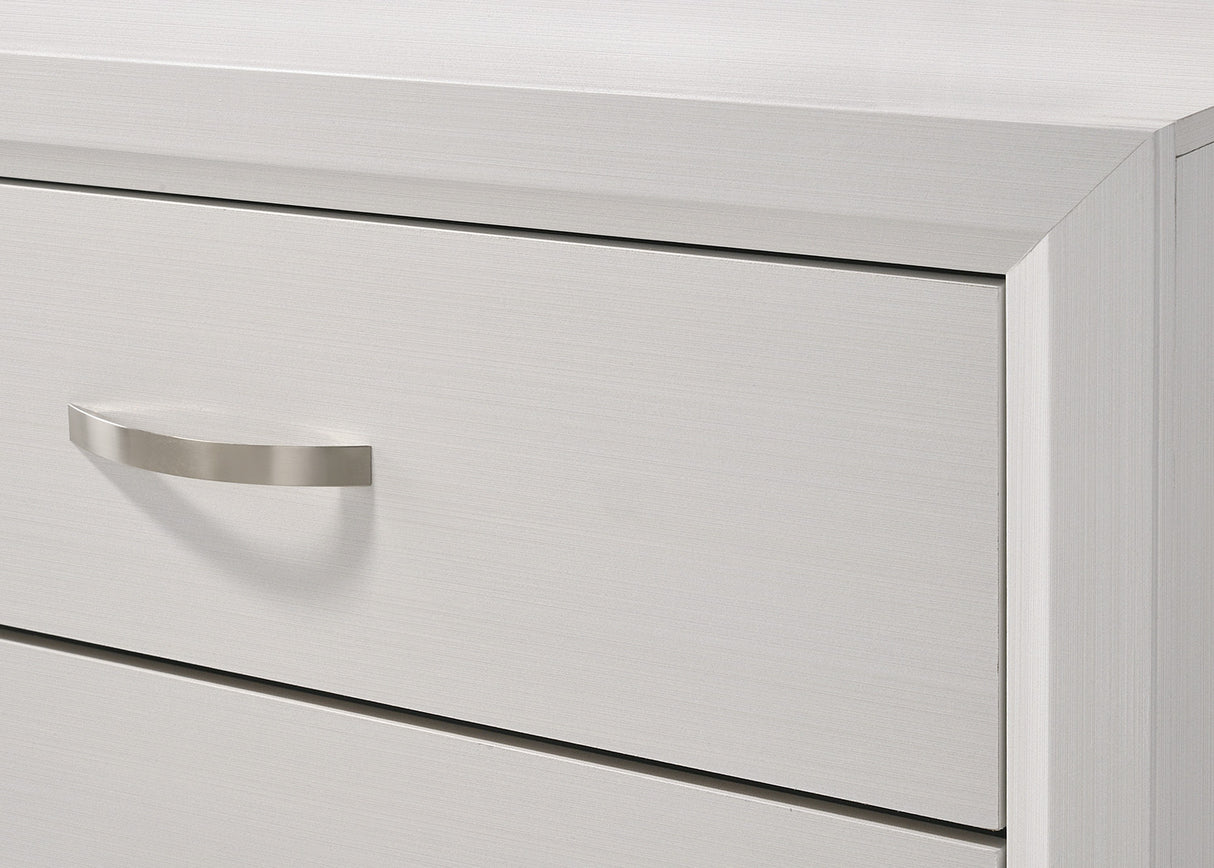 Akerson Chalk Dresser from Crown Mark - Luna Furniture