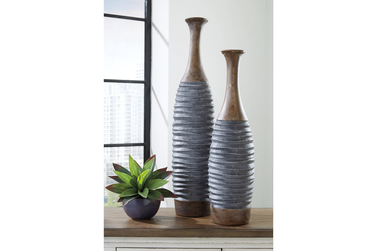 BLAYZE Antique Gray/Brown Vase from Ashley - Luna Furniture