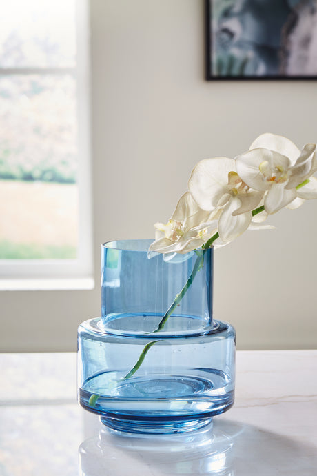 Bealen Dark Blue Vase from Ashley - Luna Furniture