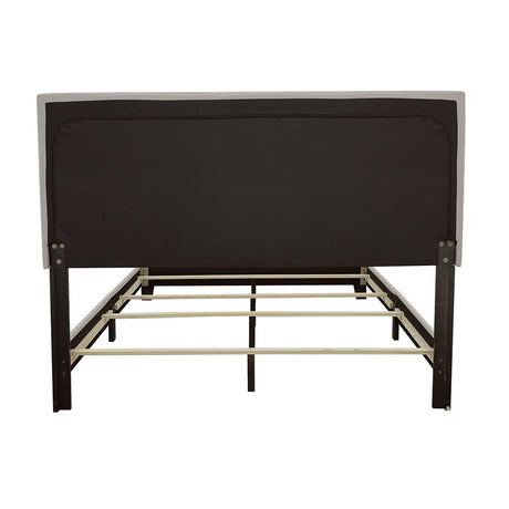 Boyd Ivory Upholstered Queen Bed with Nailhead Trim from Coaster - Luna Furniture